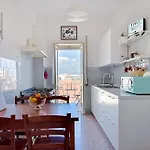 Casa Adele Lovely Mid-Century Apartment, Rome